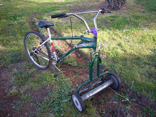 Illustration for article titled Bike/Lawnmower Hybrids Make Lawn Upkeep More⦠Fun?